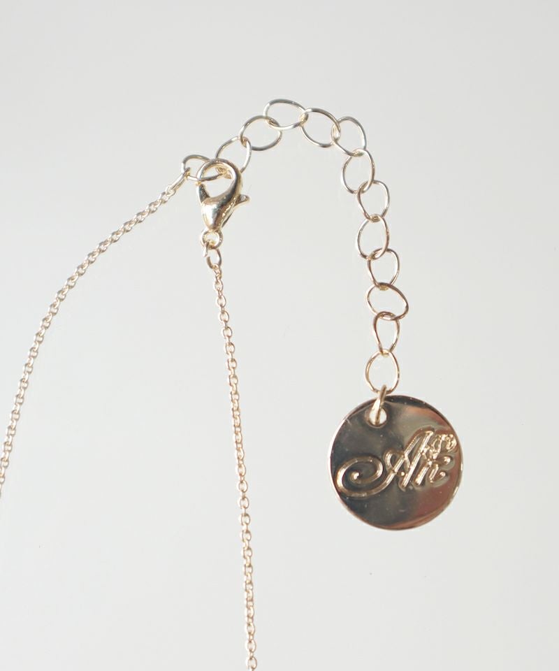 留め具アップ (off white)