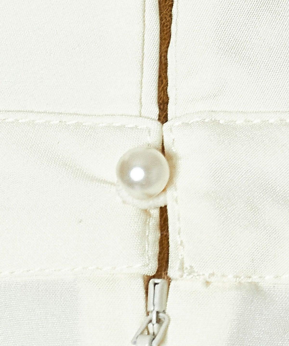 バック釦アップ (ivory)