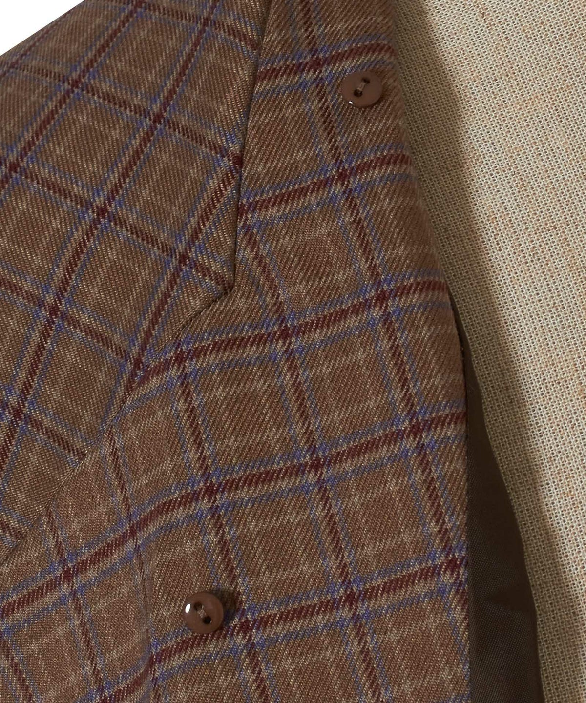 襟もと（brown×red）