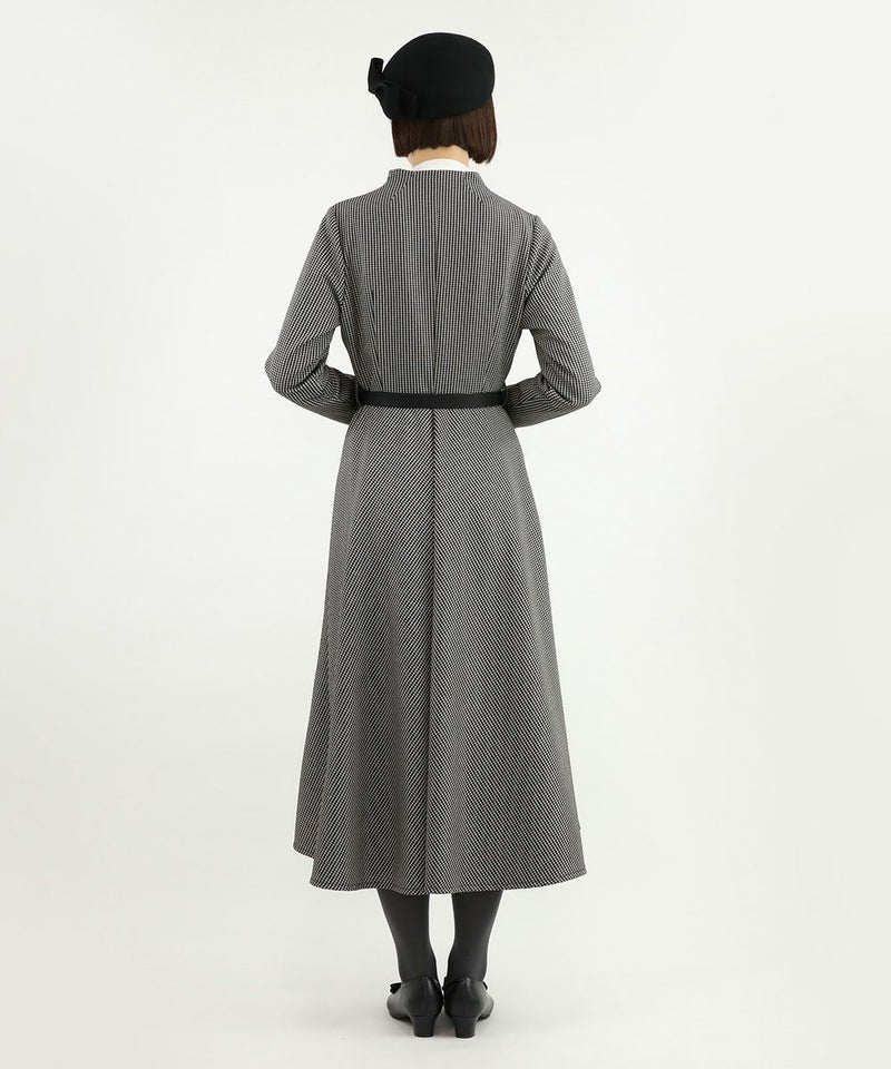 black×white / 165cm