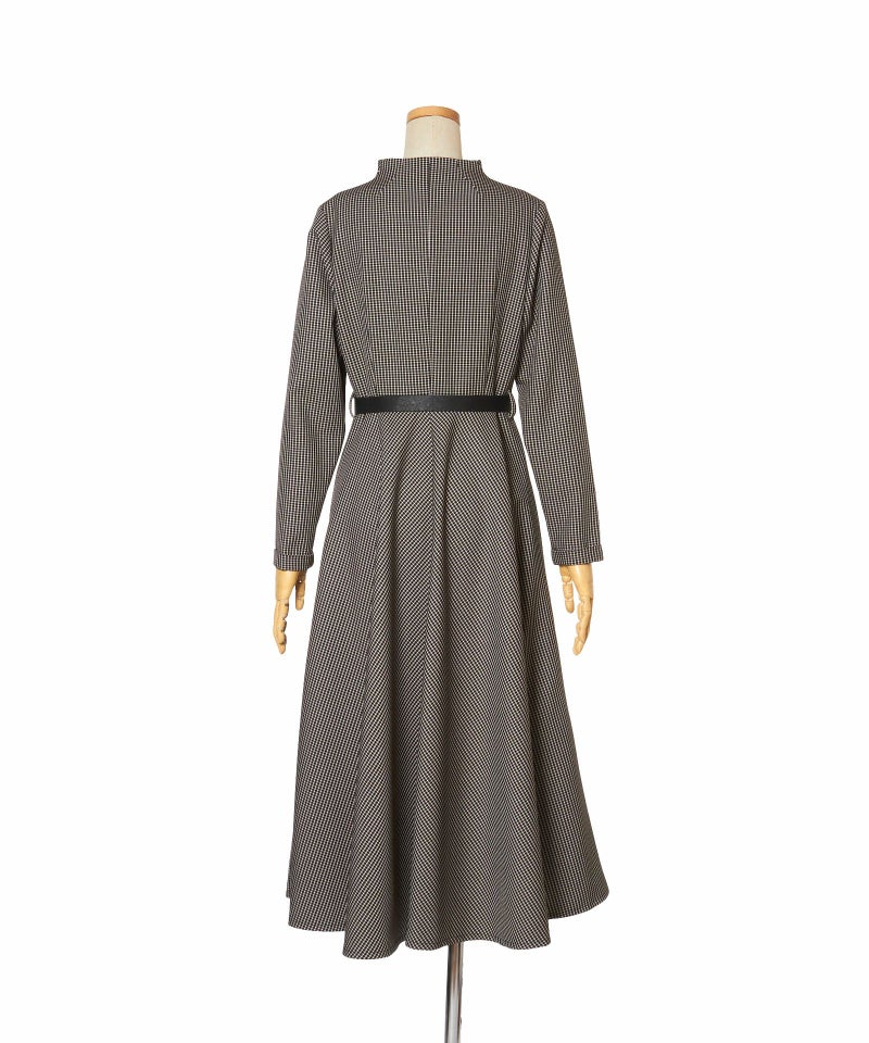 バック (black×white)