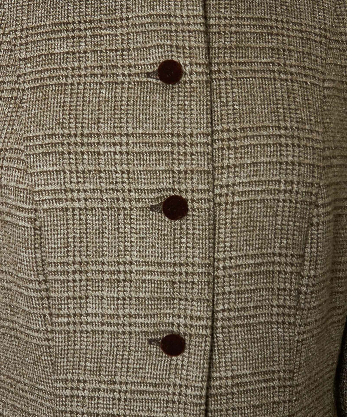 釦アップ (brown×white)