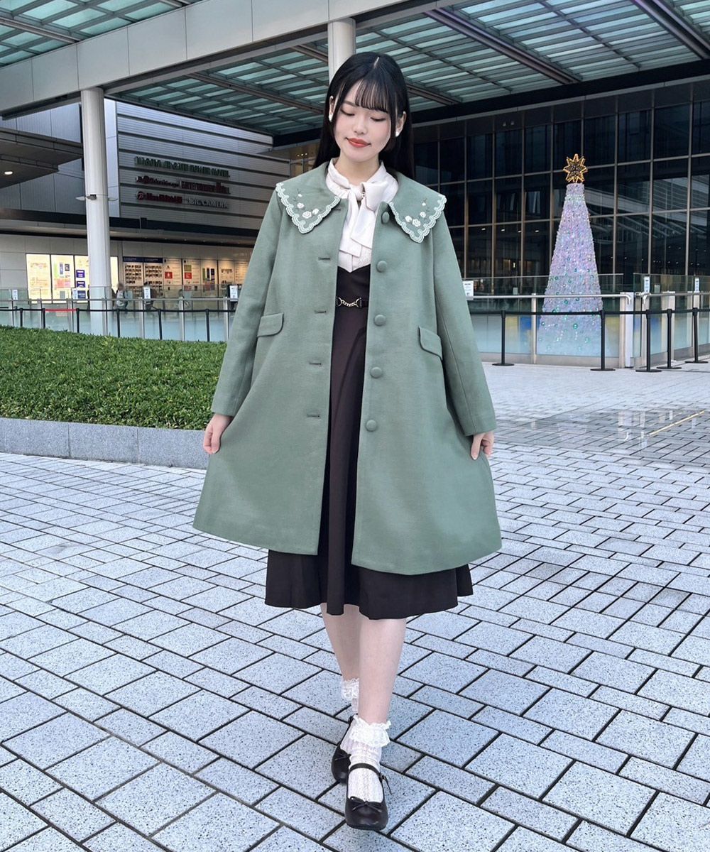 ローズ刺繍ビッグカラーコート/F i.n.t [47AD03j005] | F i.n.t公式