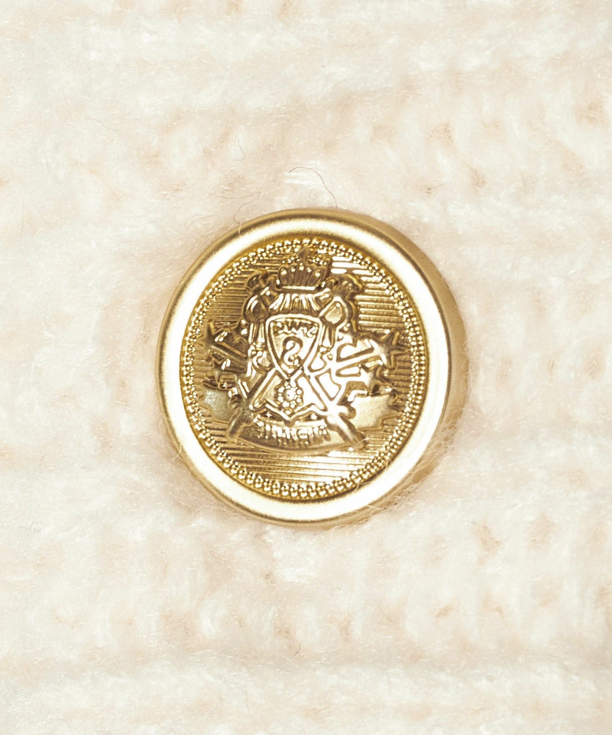 ボタンアップ（off white）