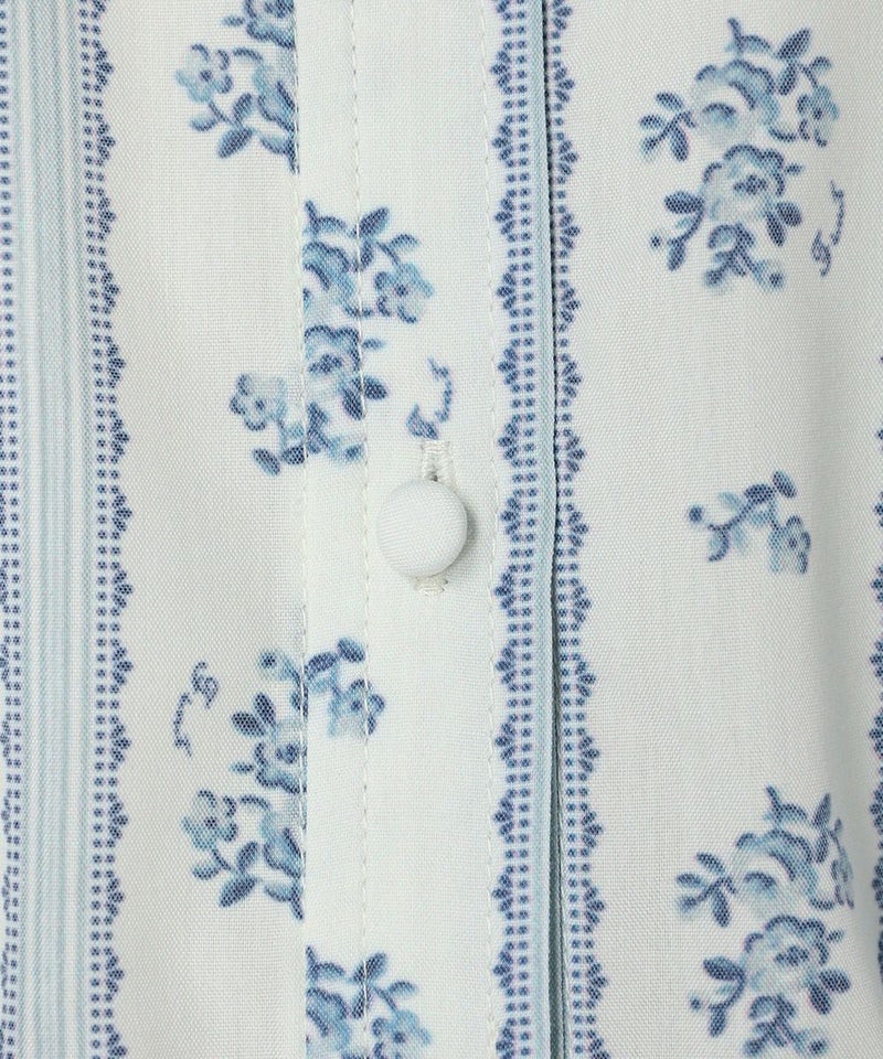 釦アップ (light blue×white)