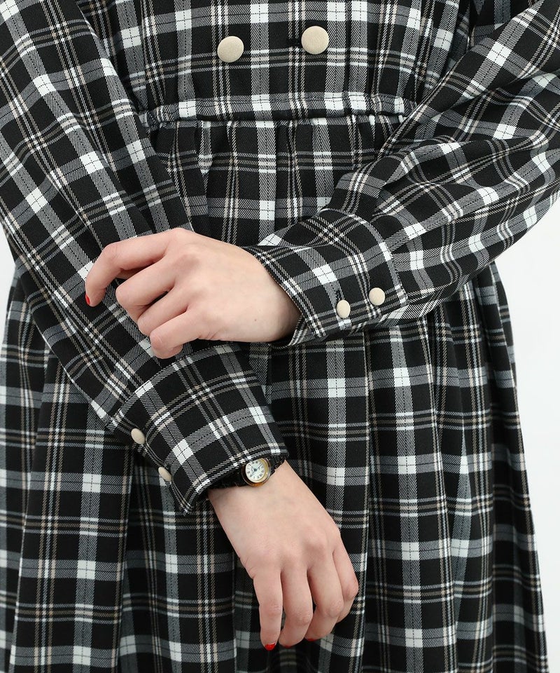 black×beige / 165cm / レーストップスとのレイヤード