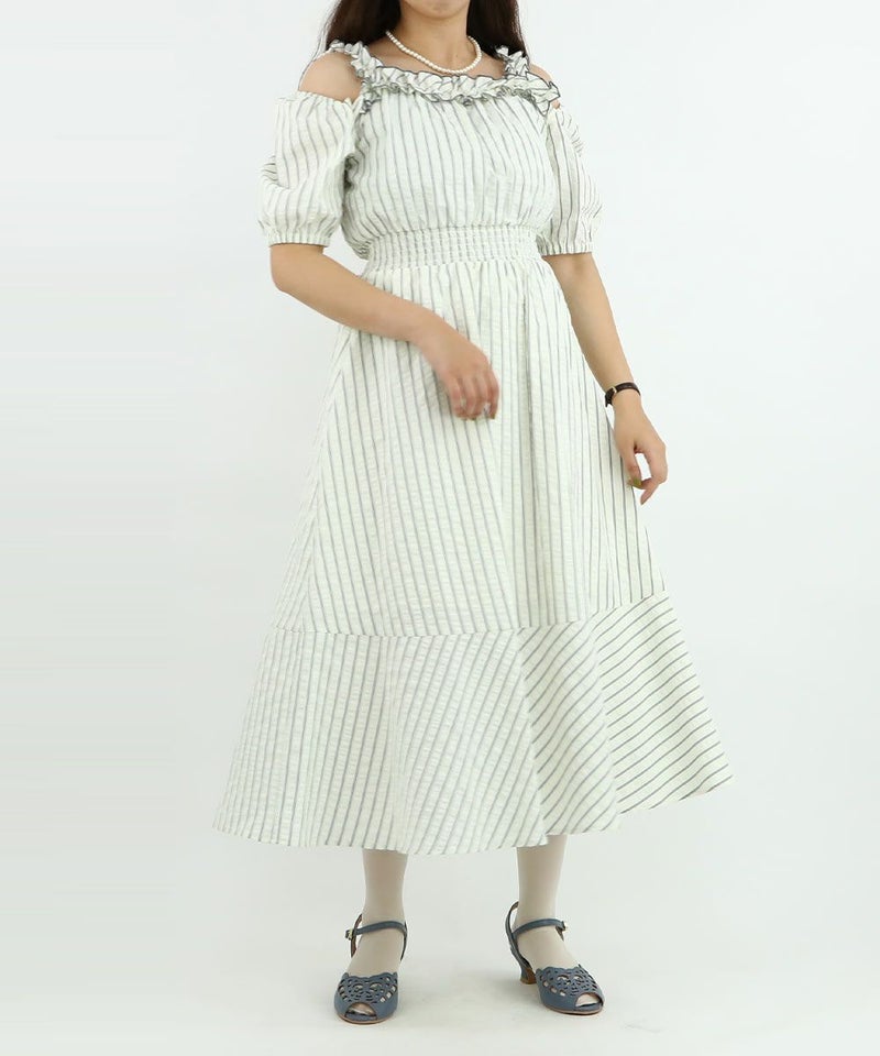 cream / 157cm / オフショルダーにした状態