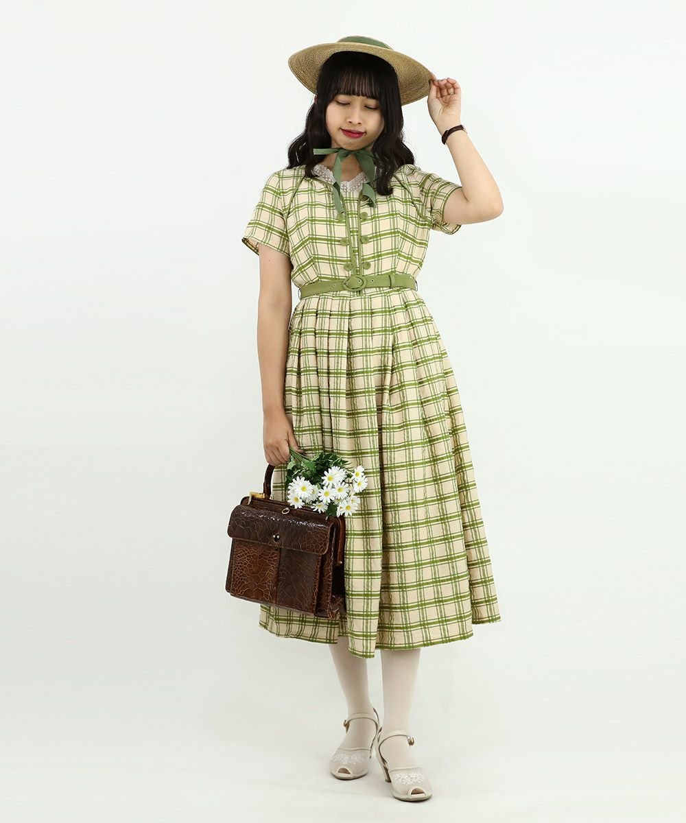 green×beige / 157cm / レースインナーとのレイヤード