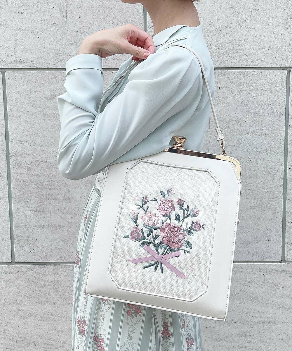 □ブーケ刺繍スクエアがま口バッグ/an another angelus [53BC05a003