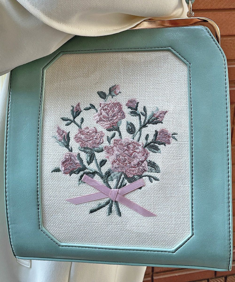 □ブーケ刺繍スクエアがま口バッグ/an another angelus [53BC05a003