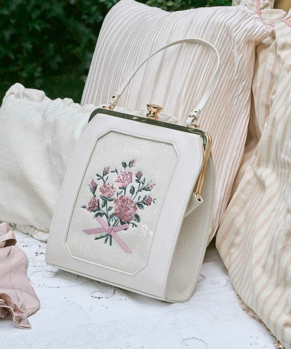 □ブーケ刺繍スクエアがま口バッグ/an another angelus [53BC05a003