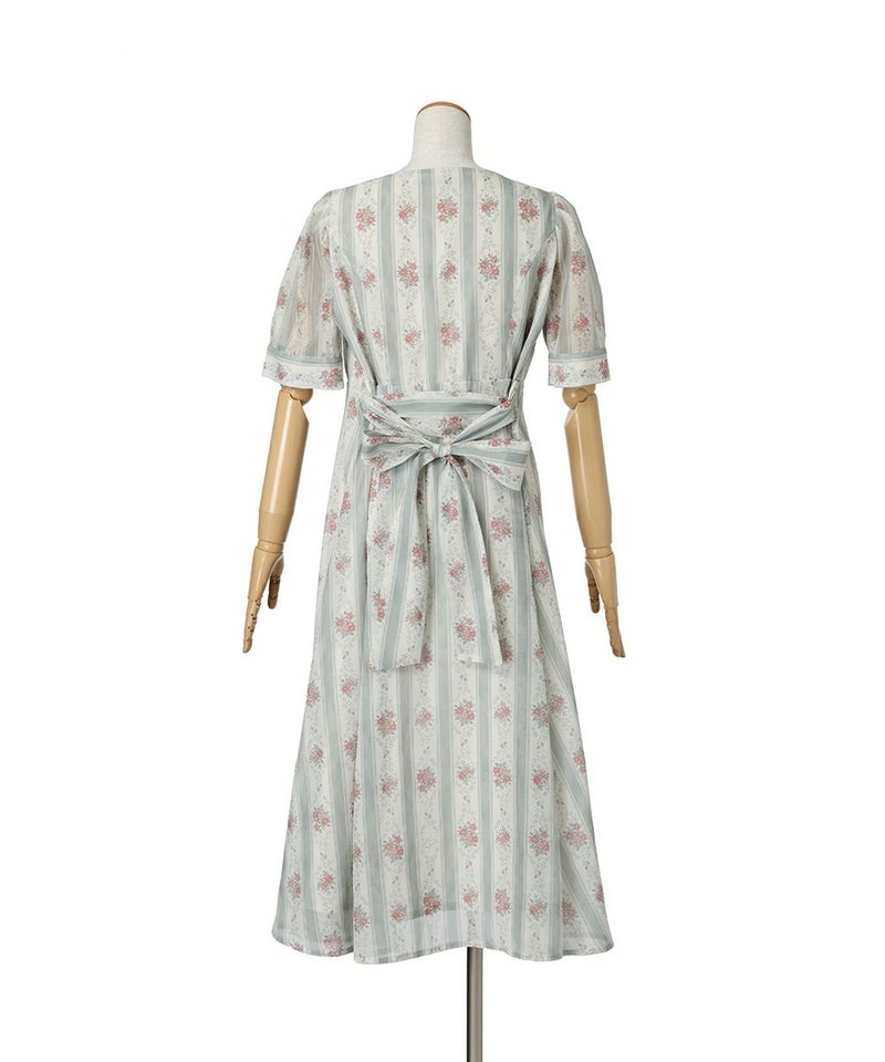 釦を開けた状態/背面 (mint）