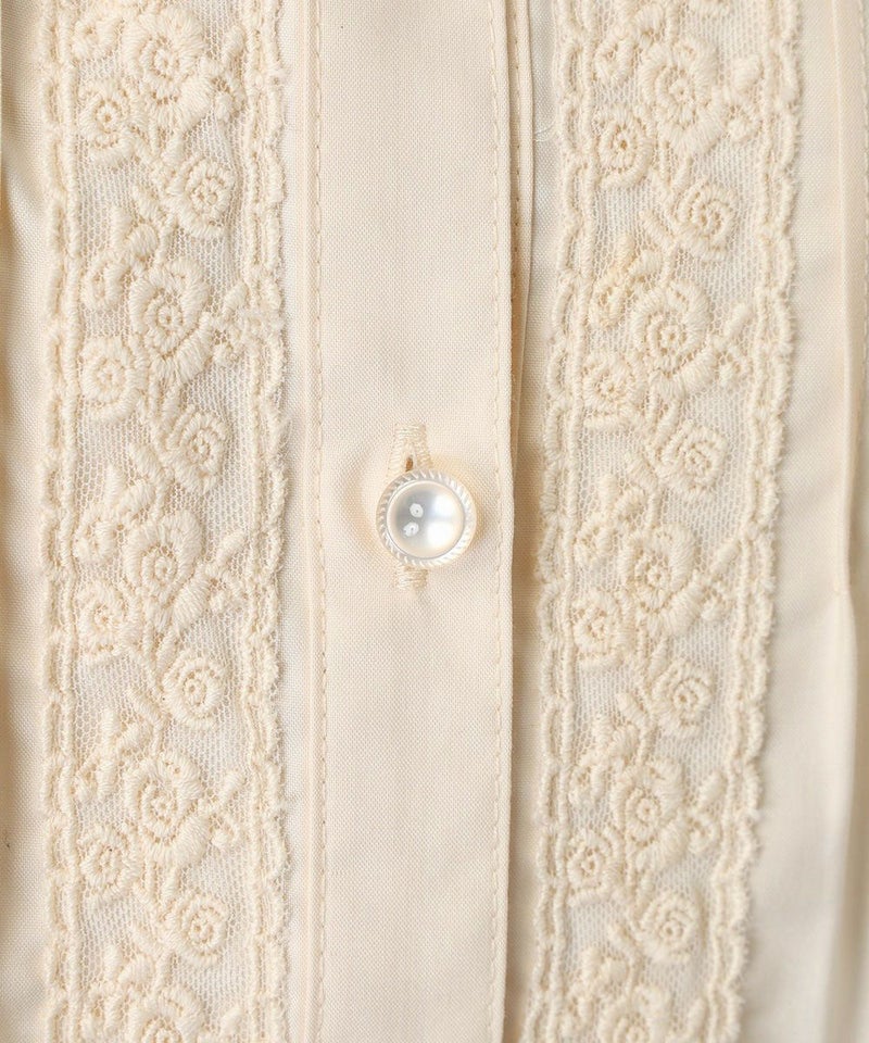 釦アップ (light beige)