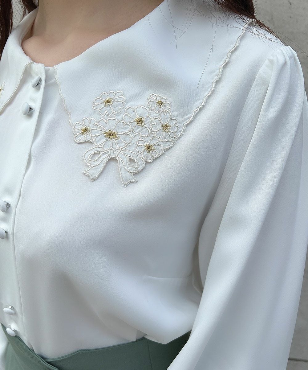 □ミニブーケ刺繍カットワーク衿ブラウス/F i.n.t [53AF02j009] | F