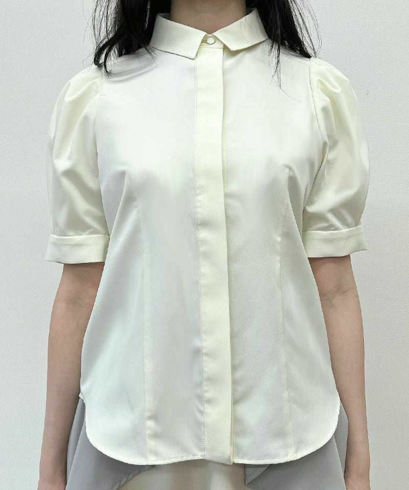 ivory×blue / 157cm / タイを取り外した状態