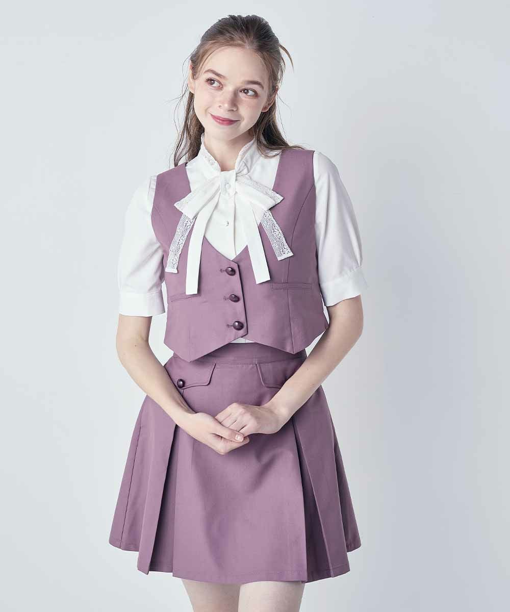 □ディープネックベストセットアップ/F i.n.t [53AF04f014] | F i.n.t