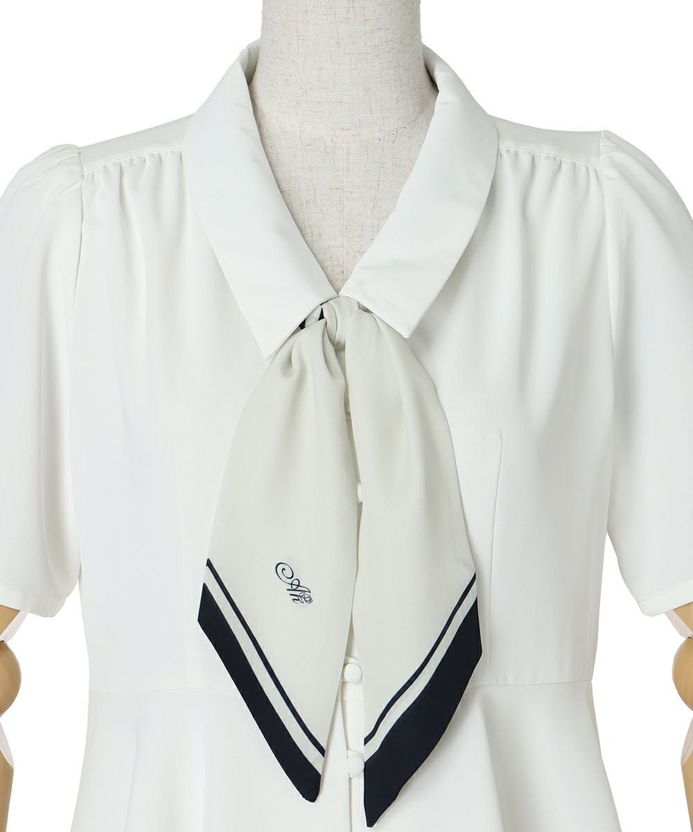 フロントアップ (off white)