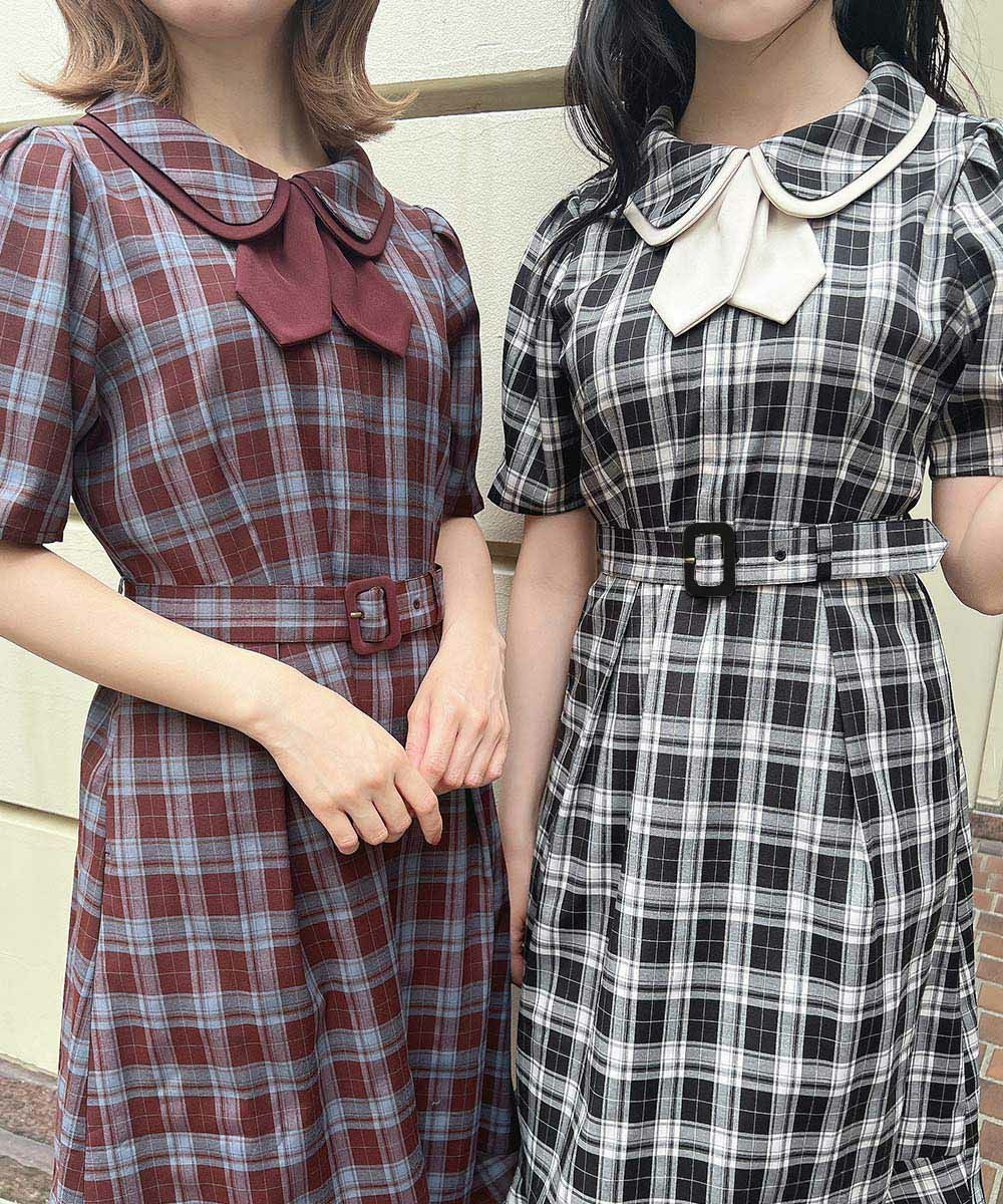 左：bordeaux / 152cm, 右：black / 157cm