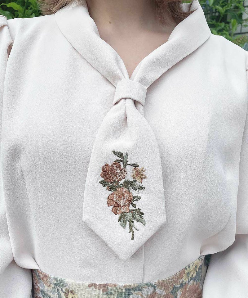 light beige / 152cm