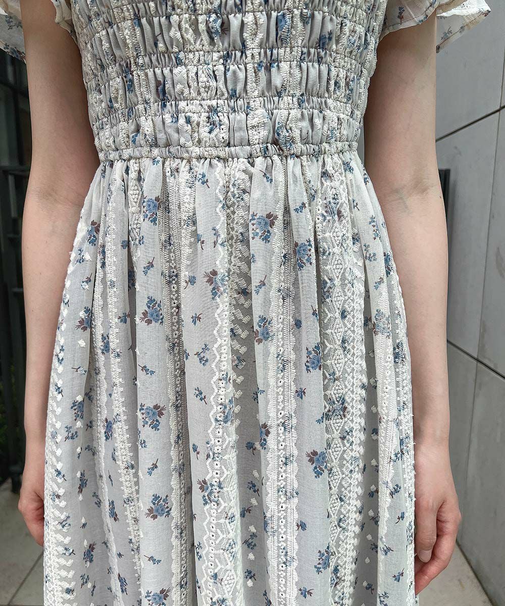 □フリル使い小花柄シャーリングワンピース/F i.n.t [55AE02g008] | F