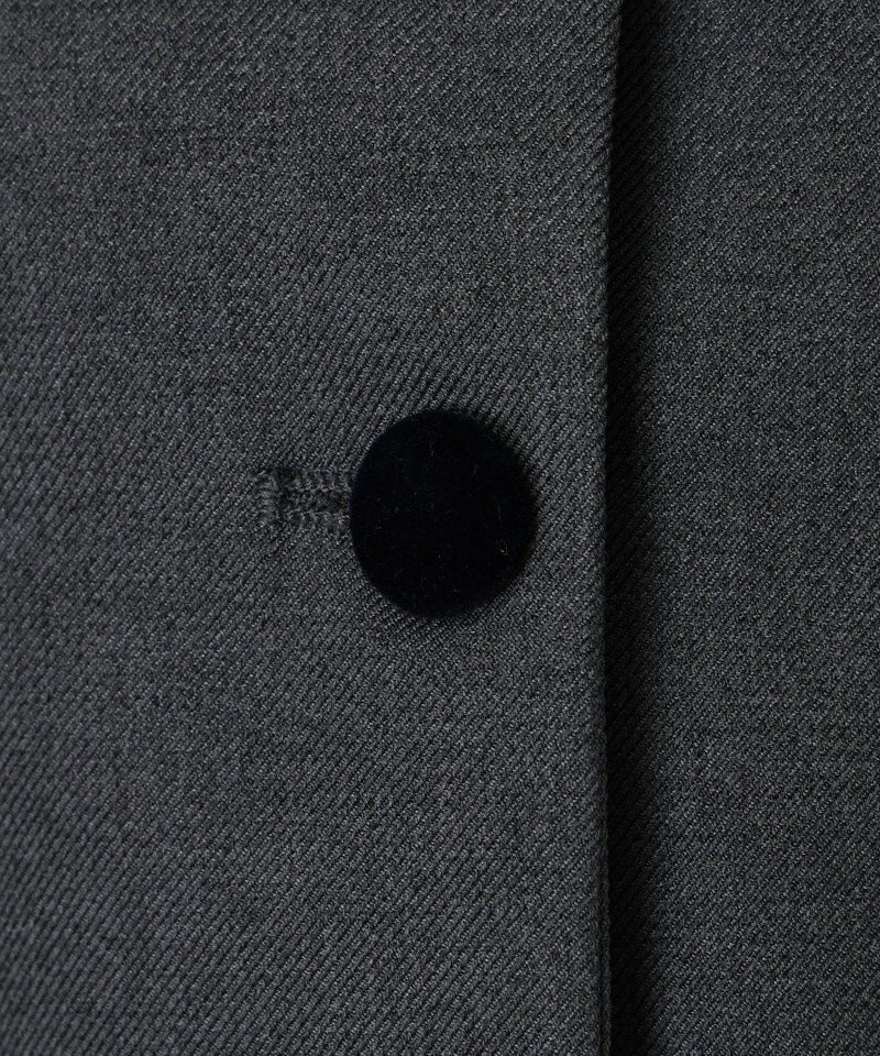 釦 (gray)