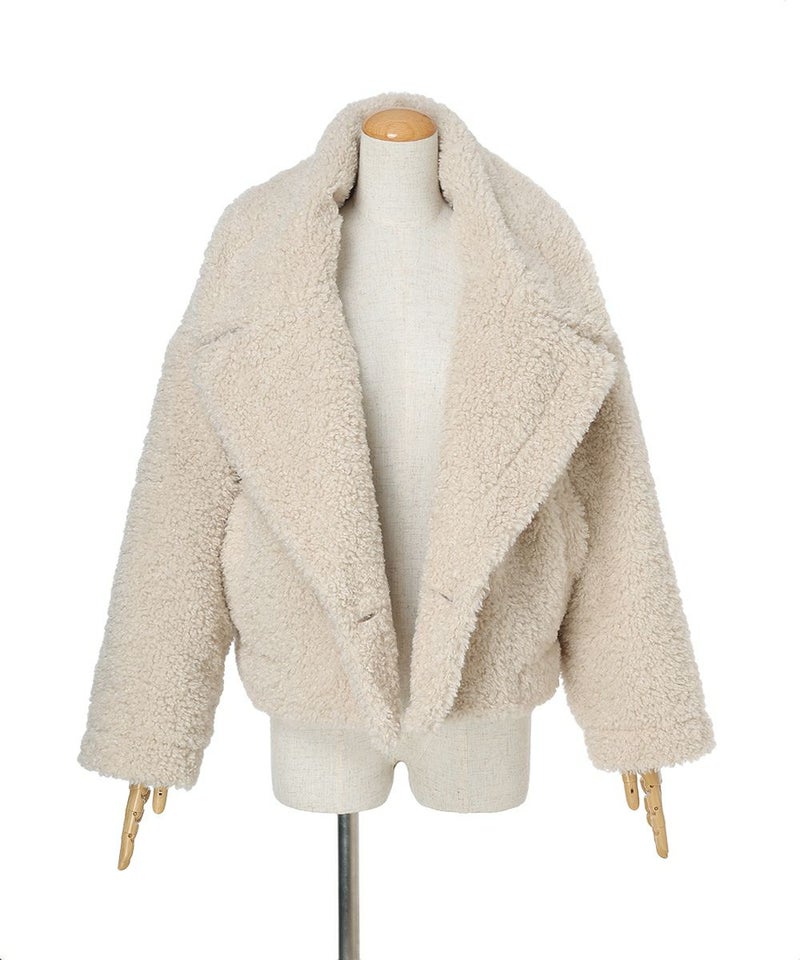 前を開けた状態 (off white)