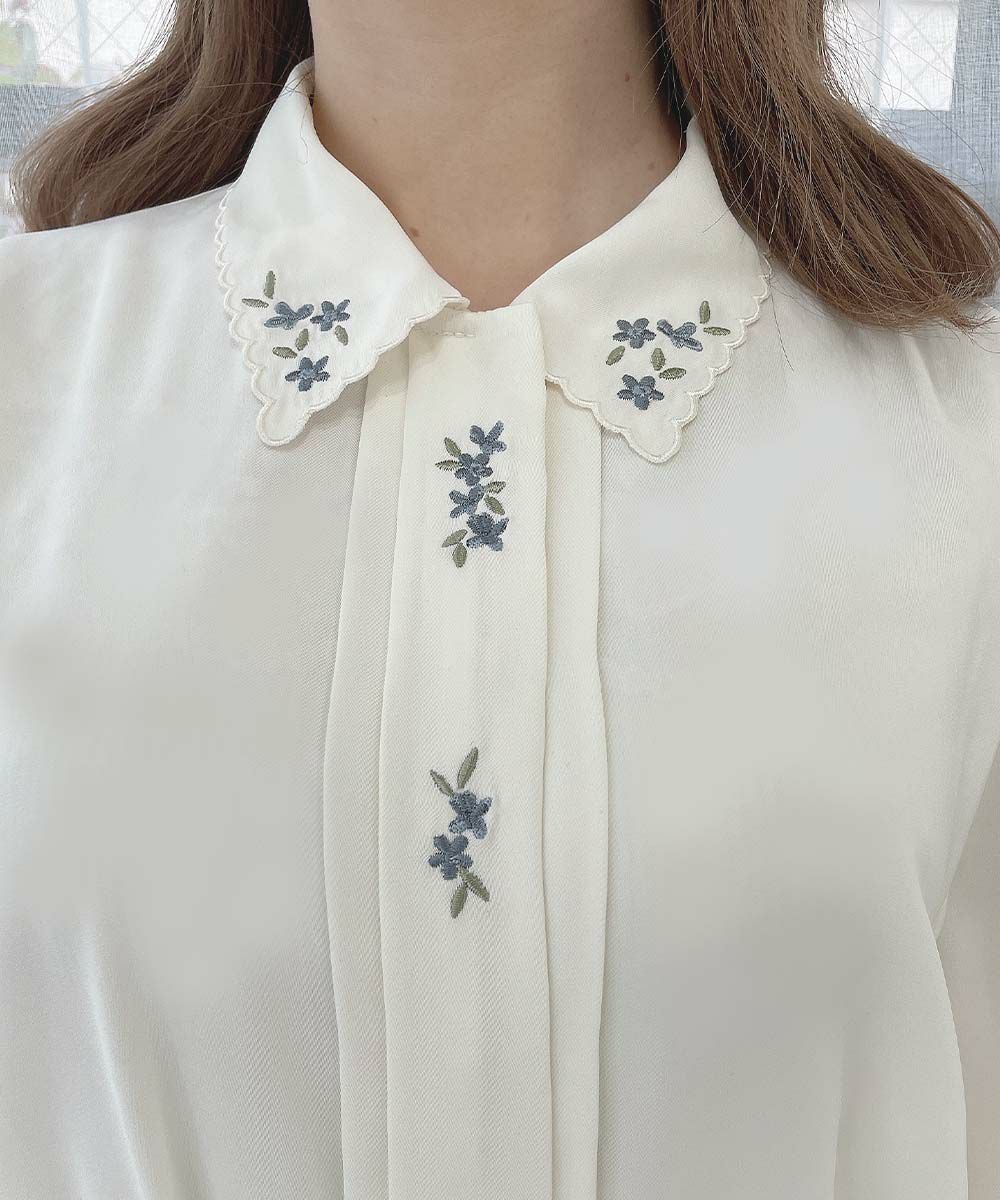 □スカラップ衿フロント小花刺繍ブラウス/F i.n.t [55AF02j007] | F