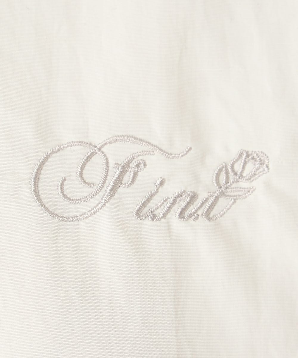 ロゴ刺繍 (off white)