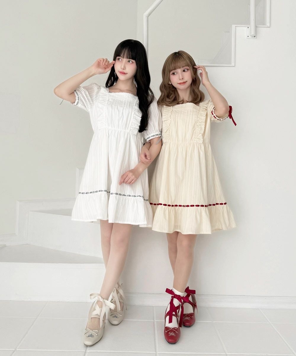 左：off white / 157cm, 右：light beige / 152cm