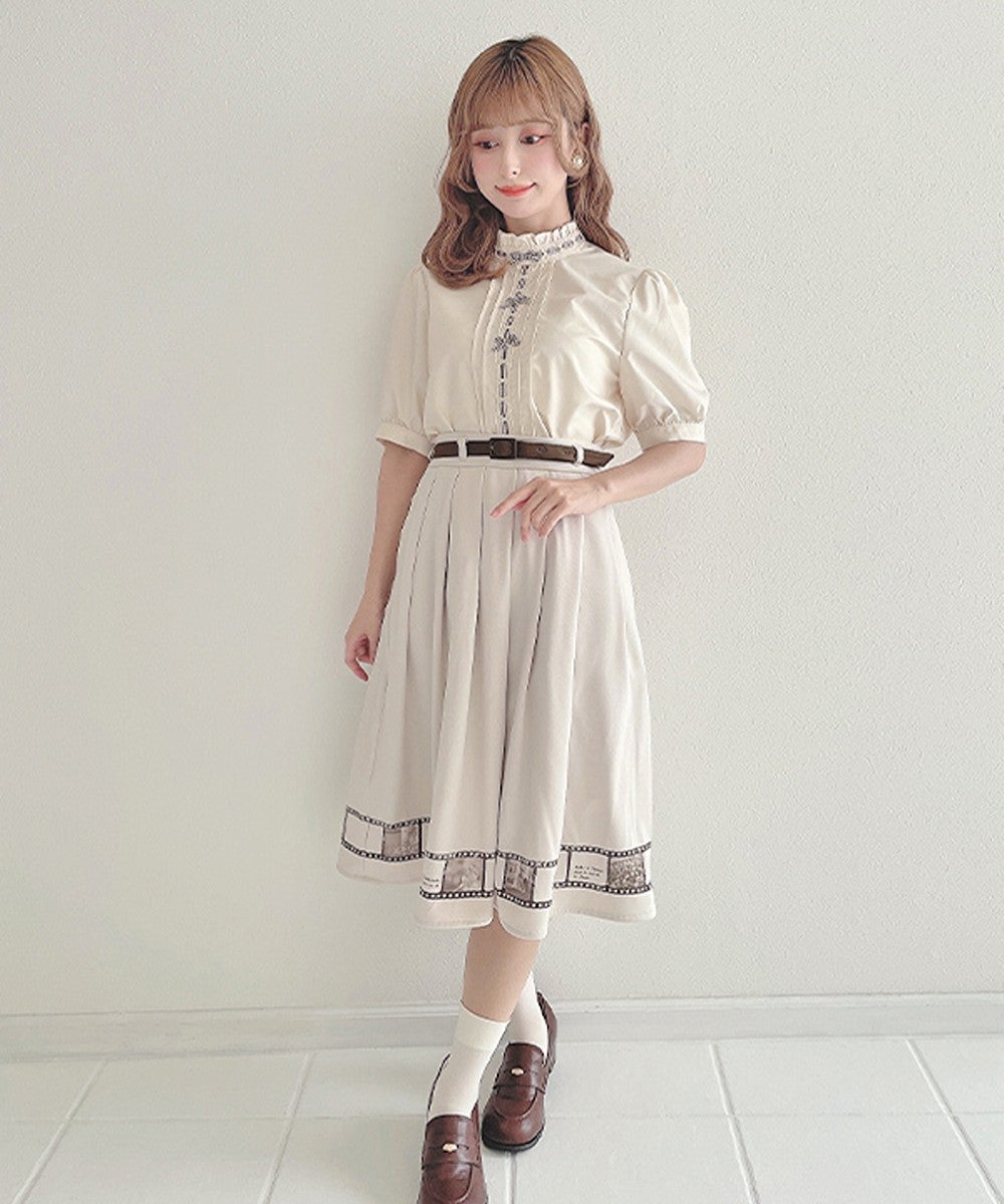 light beige / 152cm