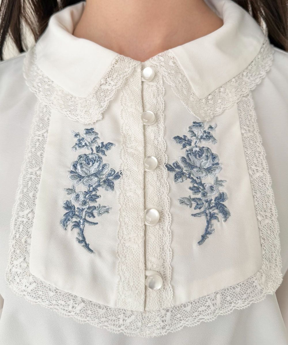 レース使いヨークローズ刺繍ブラウス/an another angelus [57BF02j002
