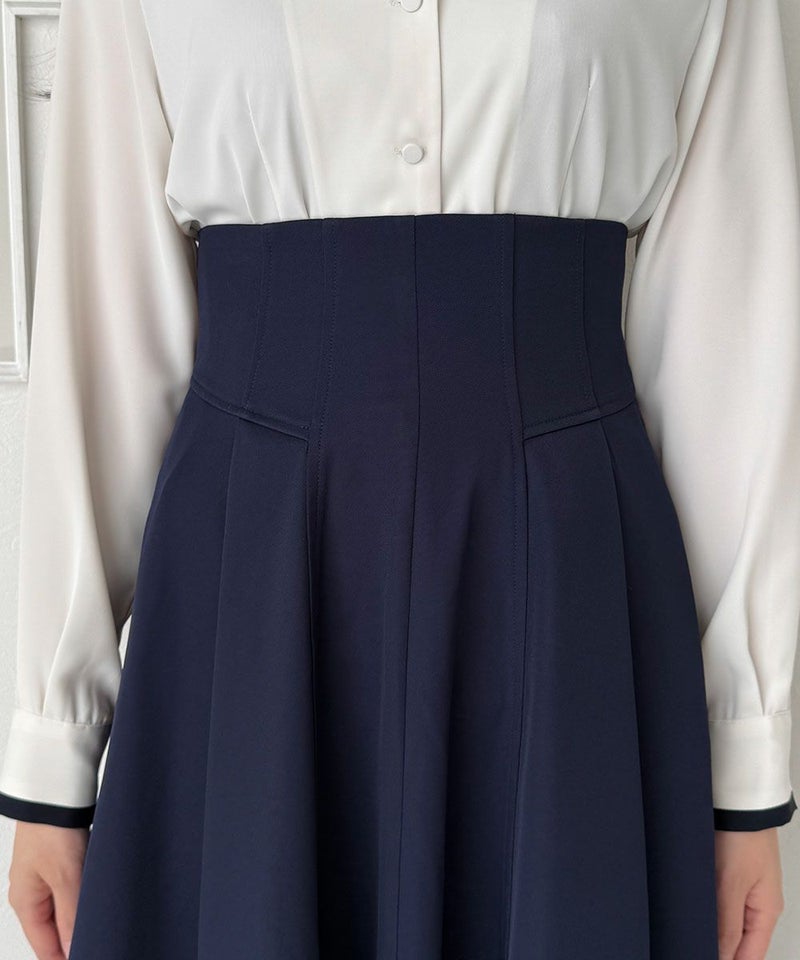 navy / 157cm:ベルトを外した状態