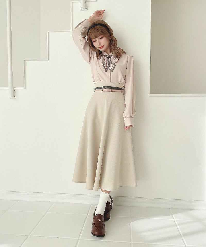 light beige / 152cm