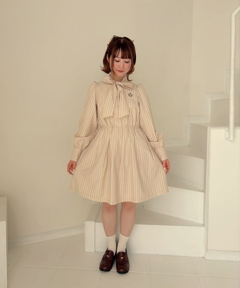light beige / 158cm