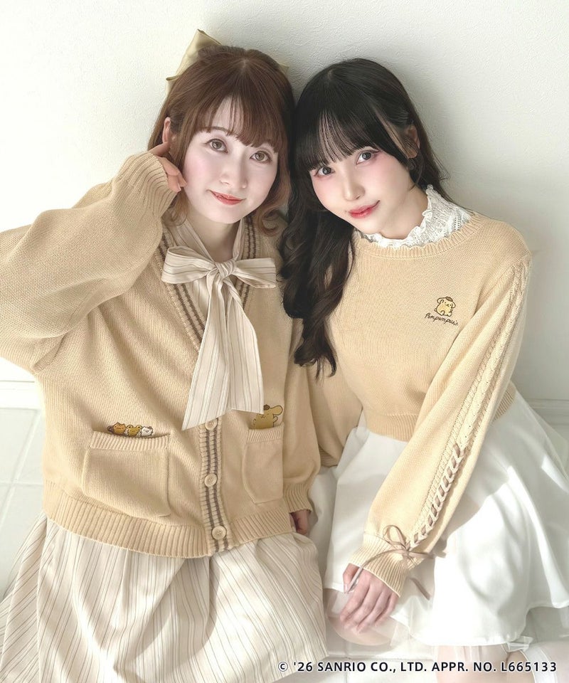 右：light beige / 157cm