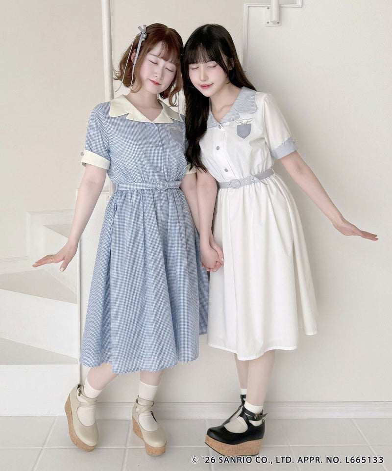 左：blue×white / 158cm,右：off white×blue / 157cm