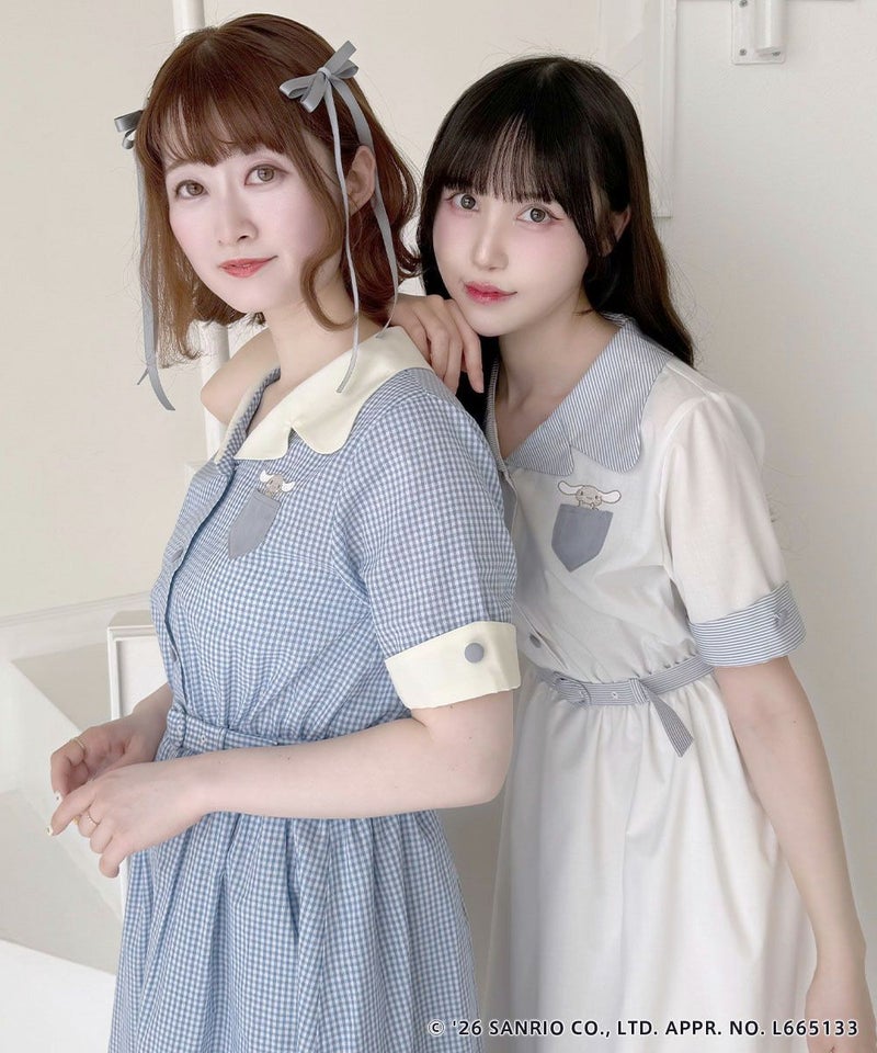 左：blue×white / 158cm,右：off white×blue / 157cm