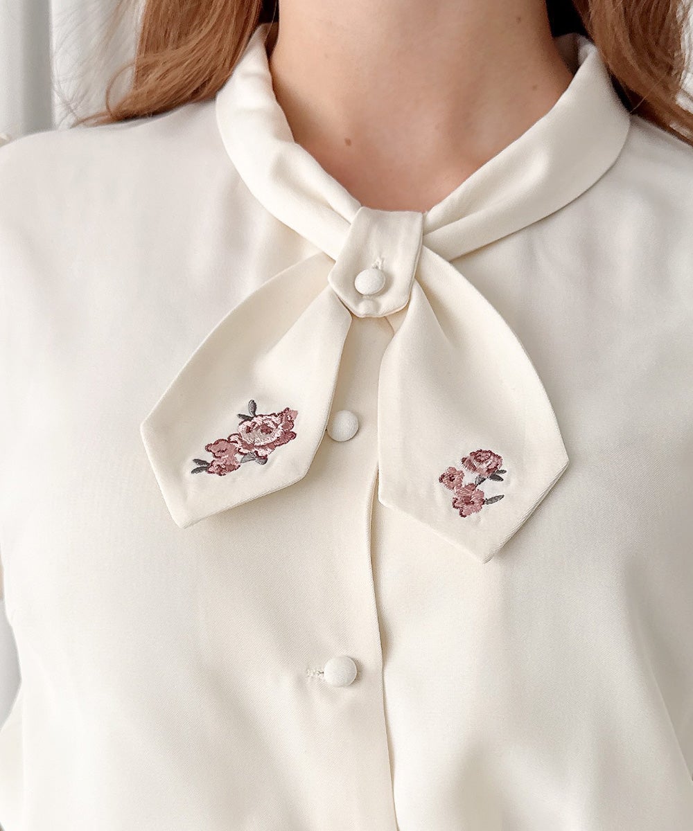 小花刺繍クロスタイブラウス/F i.n.t [57AF02h006] | F i.n.t公式通販