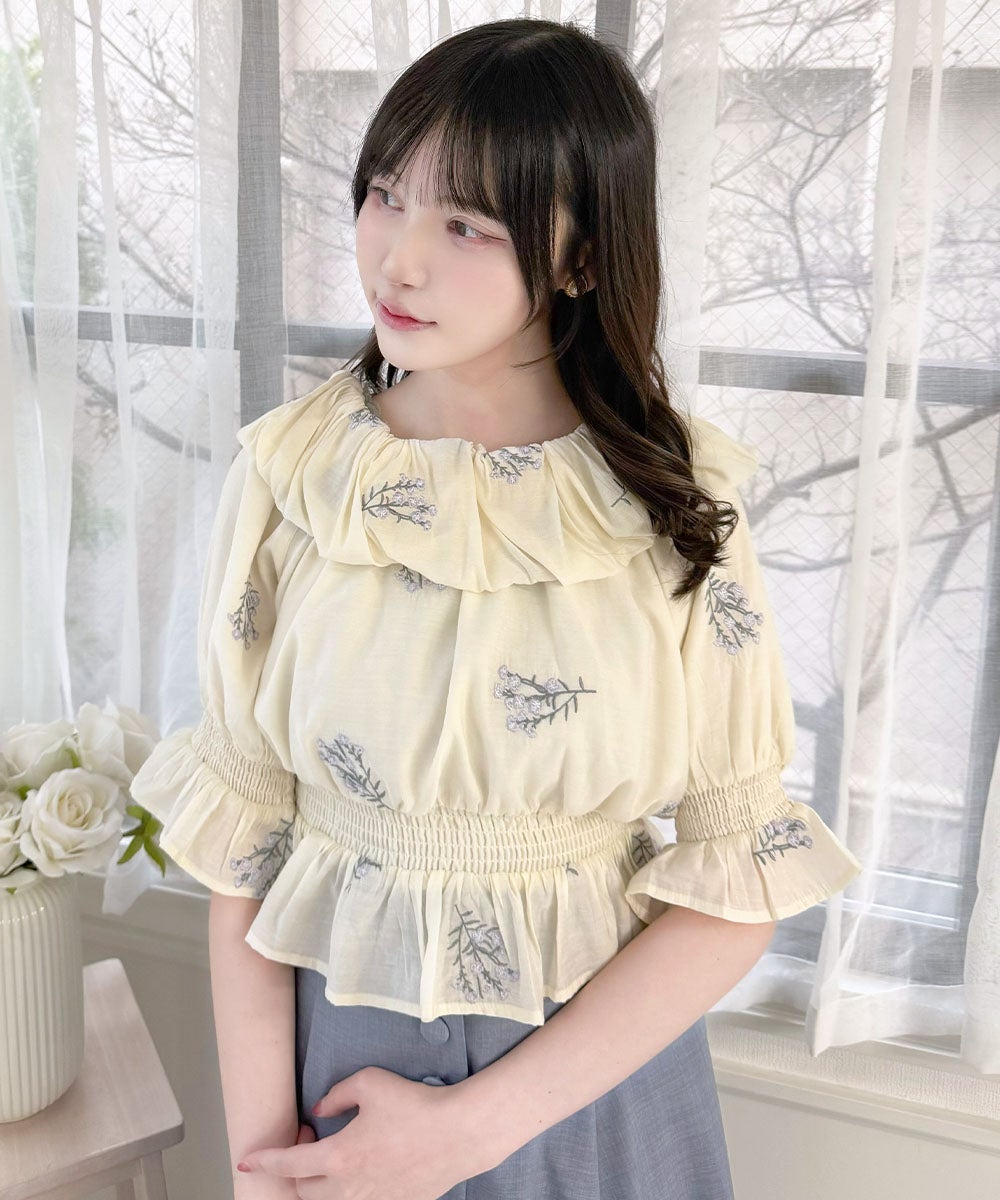 アリッサム刺繍オフショルブラウス/an another angelus [57BF02h010