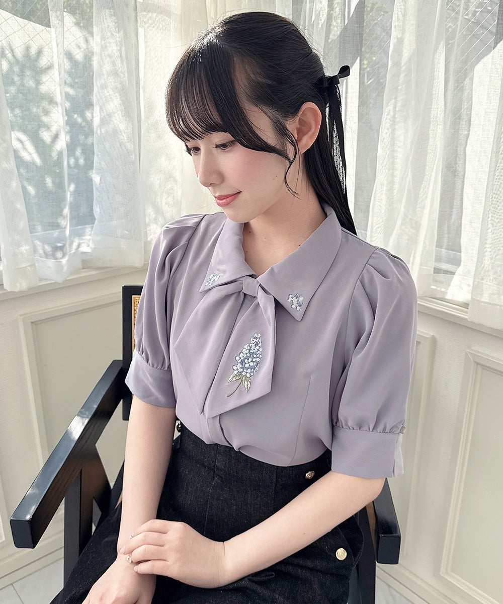 ライラック刺繍スカーフタイブラウス/an another angelus [57BF02h011