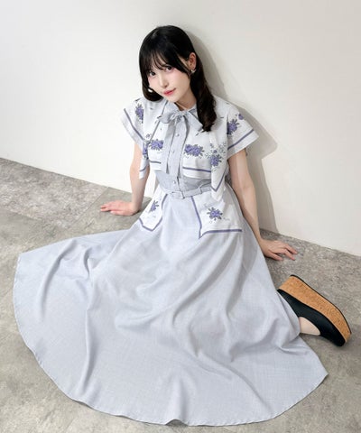 light blue / 157cm