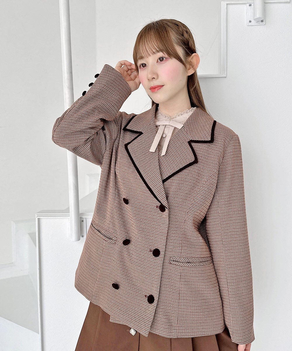 beige×red / 158cm / フリルを外した状態