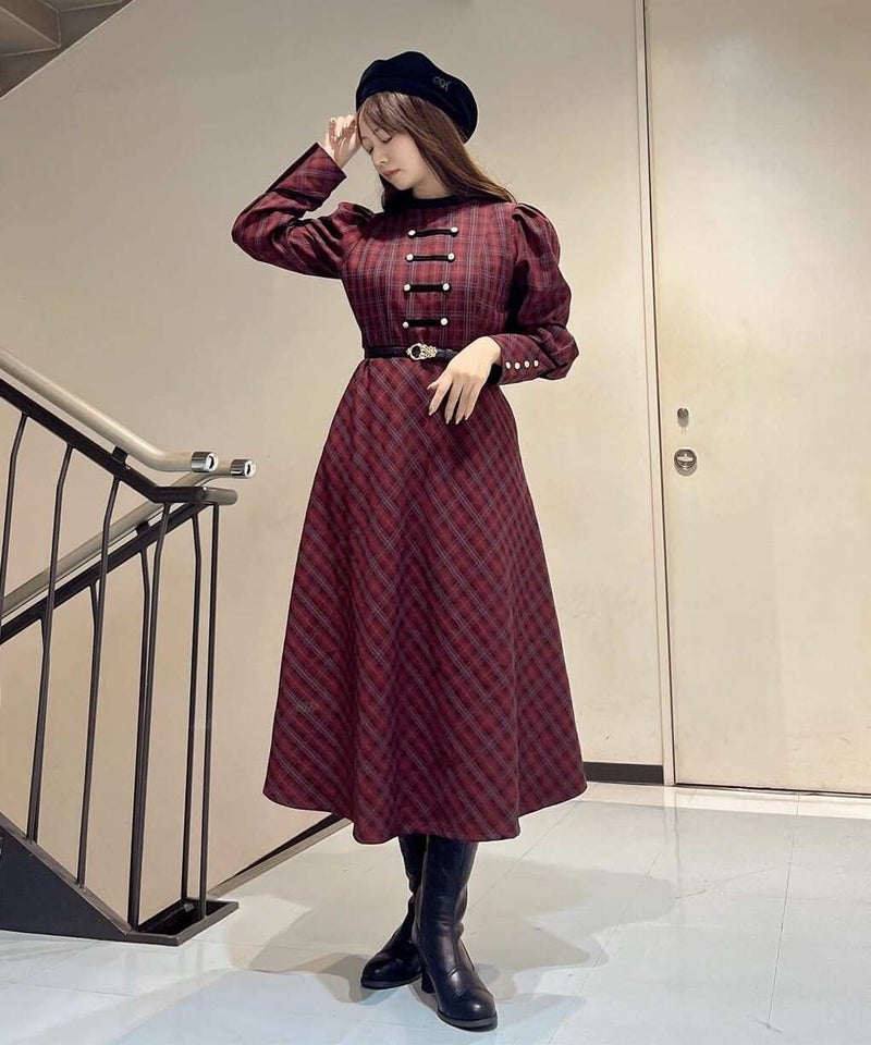 red / 159cm