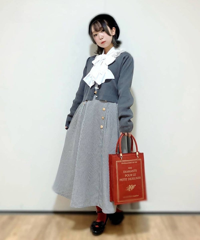 black×white / 149cm