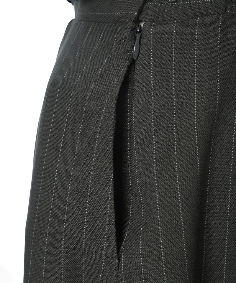 ポケット (dark green)