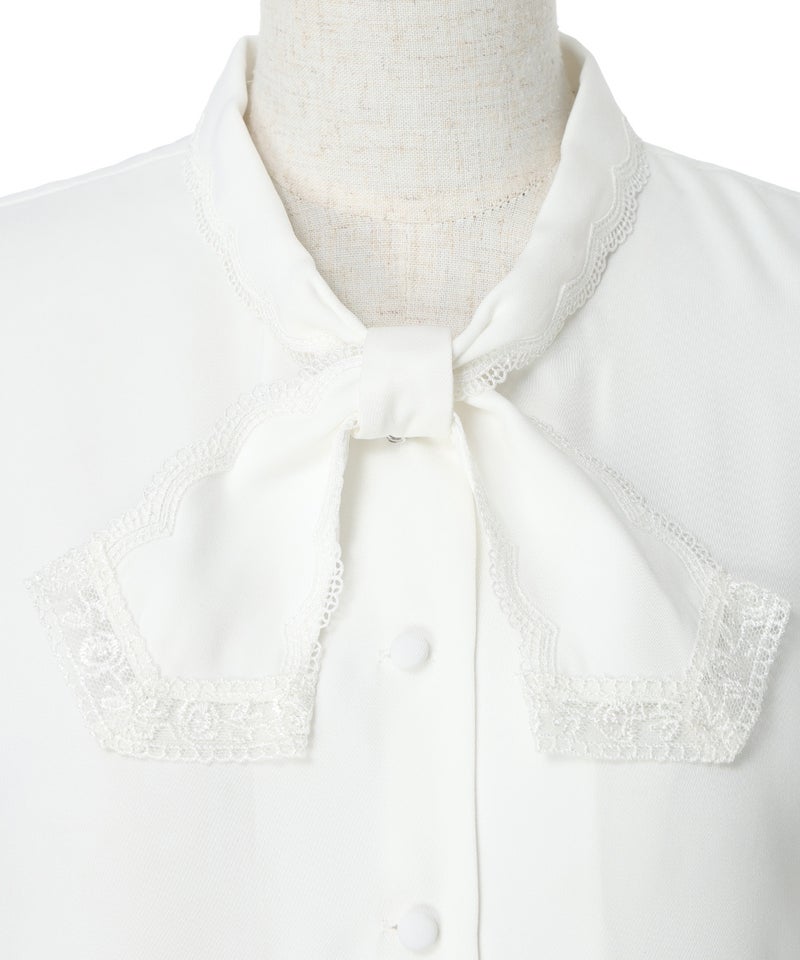 タイ (off white)