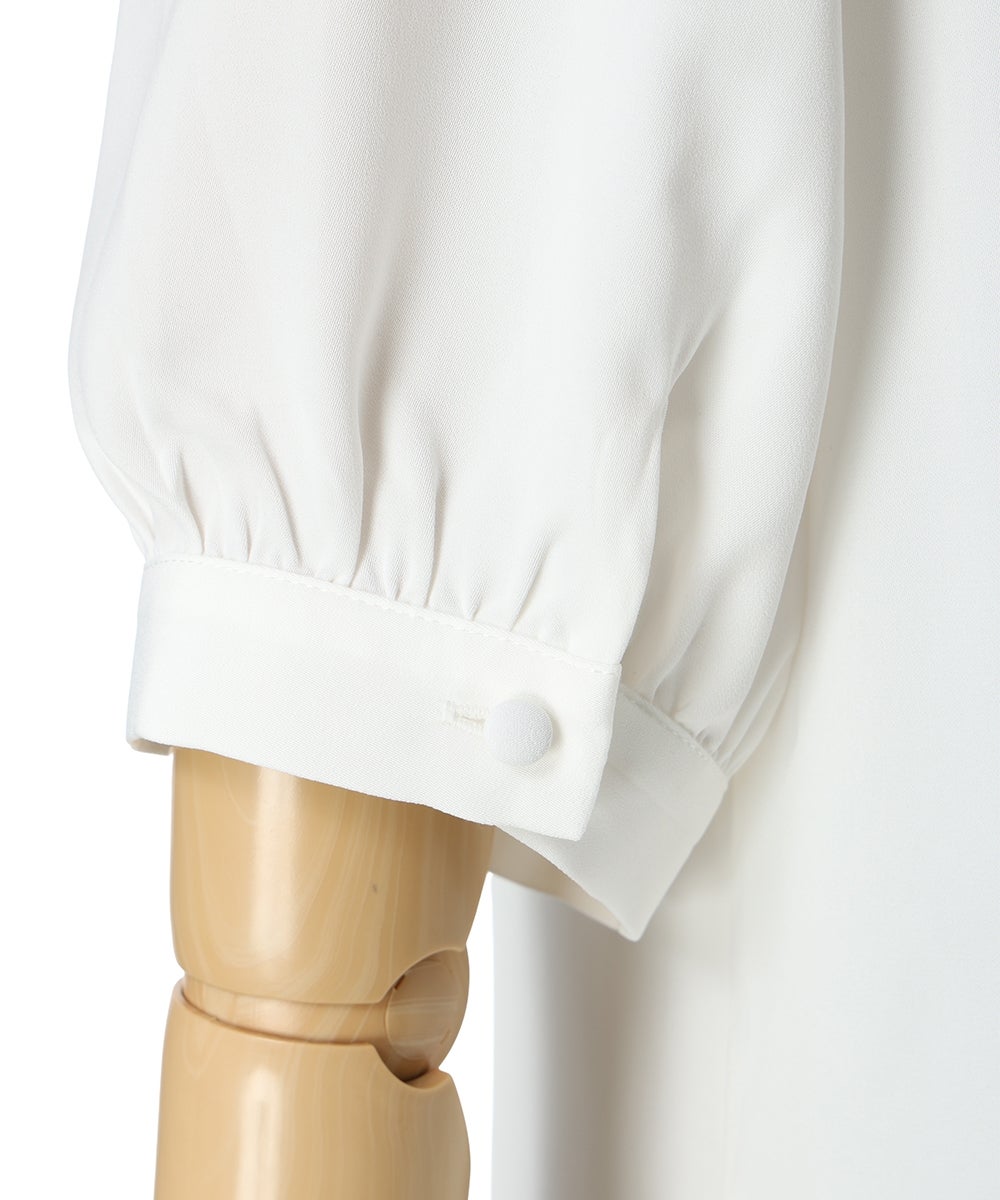 袖元 (off white)