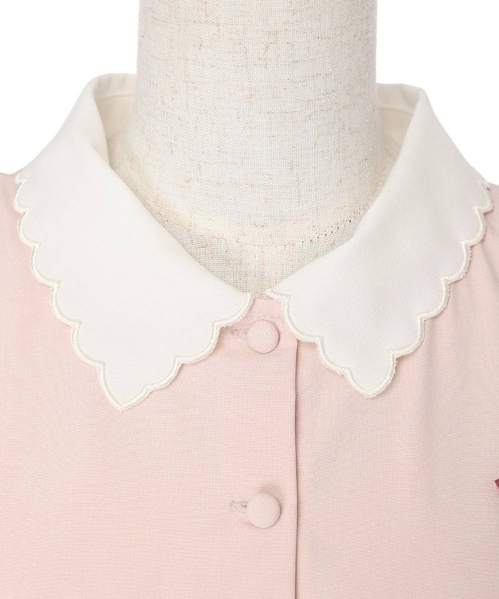 衿 (light pink)
