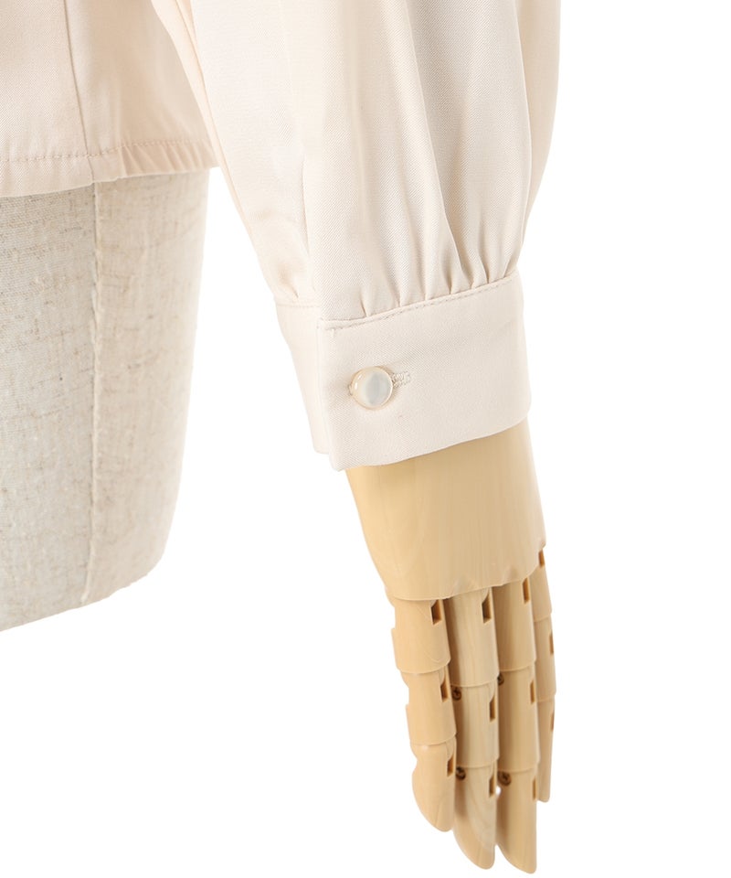 袖元 (light beige)